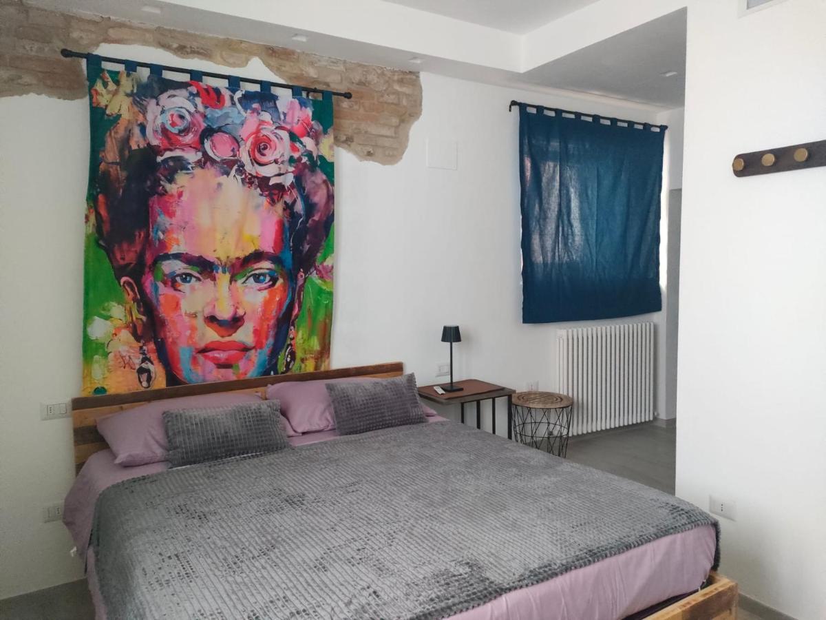 Casa Del Fiordaliso Hotell San Benedetto del Tronto Eksteriør bilde