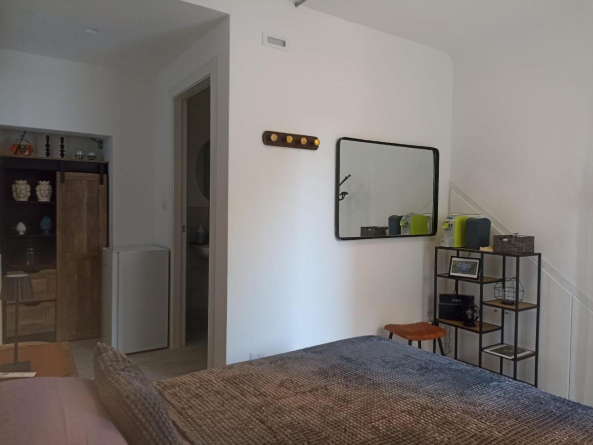Casa Del Fiordaliso Hotell San Benedetto del Tronto Eksteriør bilde